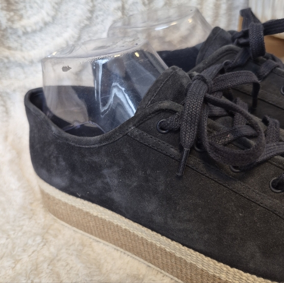 Vince Windell Platform Sneakers Espadrille Navy Blue Suede Lace Up Womens Sz 9.5 - Picture 5 of 12